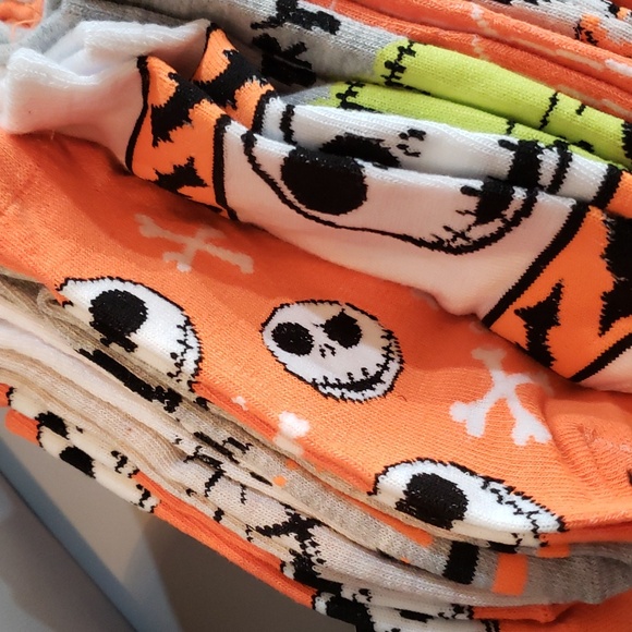 Disney 12 pack of no show Nightmare Before Christmas socks NWT - Picture 7 of 10